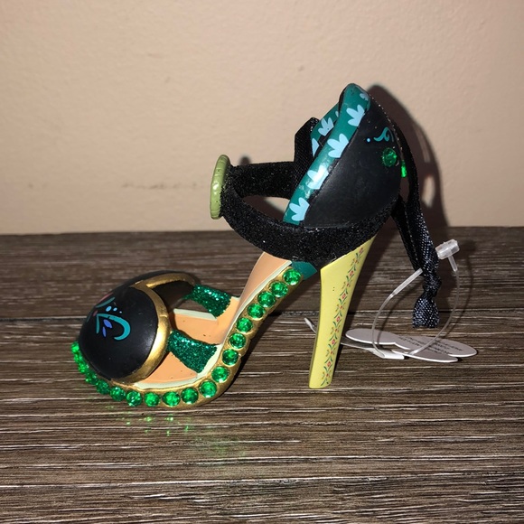 Disney Anna Frozen high heel ornament new - Picture 3 of 6